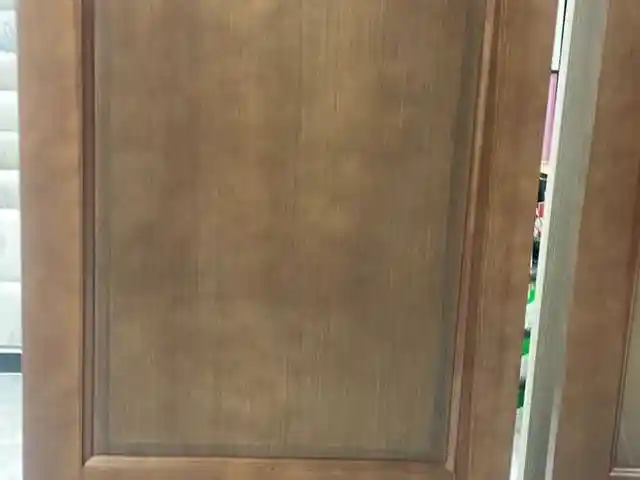 Дверь, Душанбе