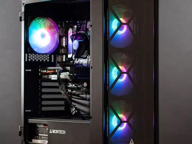 Системный блок i5-8600K 16GB GTX 1660 Super 6GB GDDR6, Душанбе