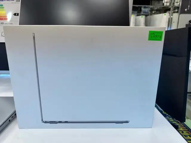 Ноутбук Macbook, Худжанд