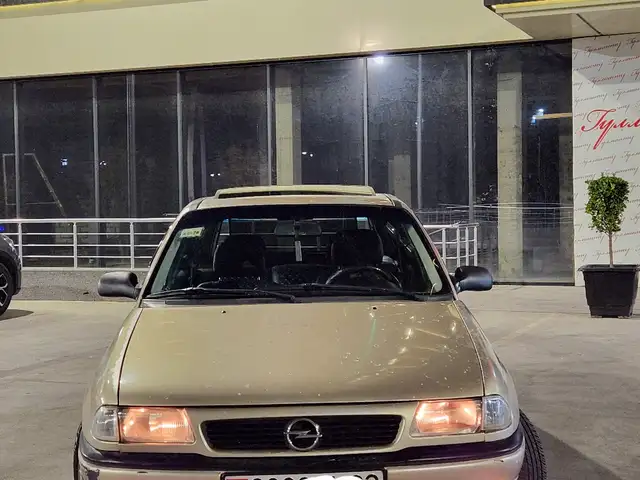 Opel Astra F