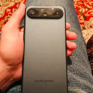 Tecno Spark Slim, Душанбе