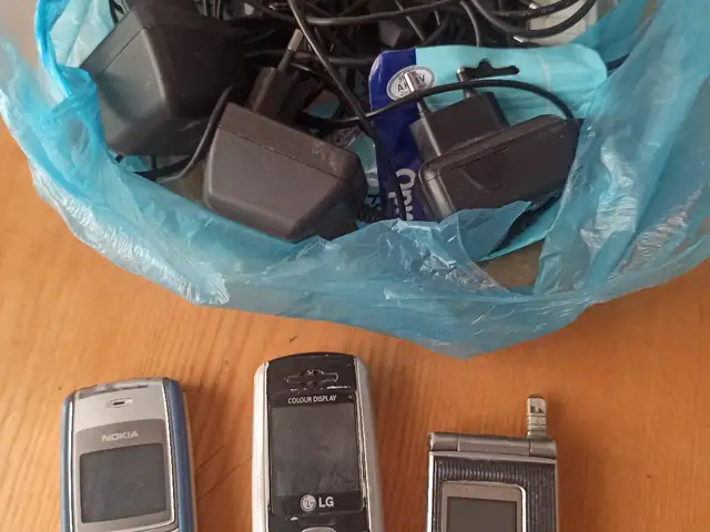 Телефоны на запчасти, Душанбе