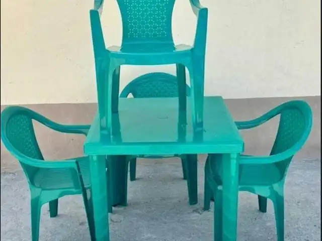 Стол и стулья, Душанбе