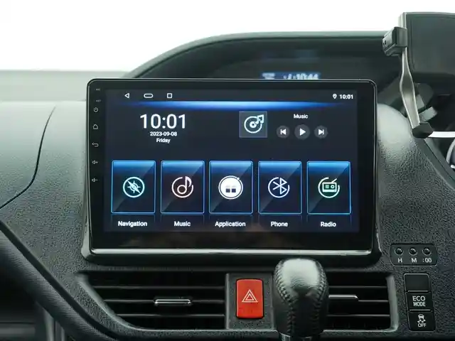 Магнитола Андроид для Toyota Voxy 2014-2017, Душанбе