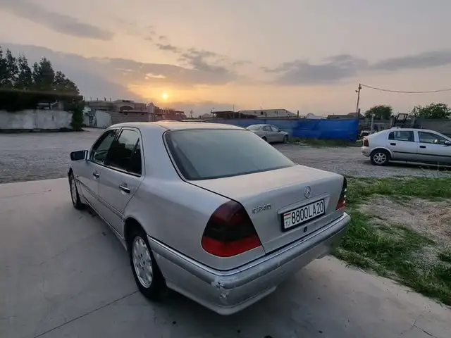 Mercedes-Benz C class
