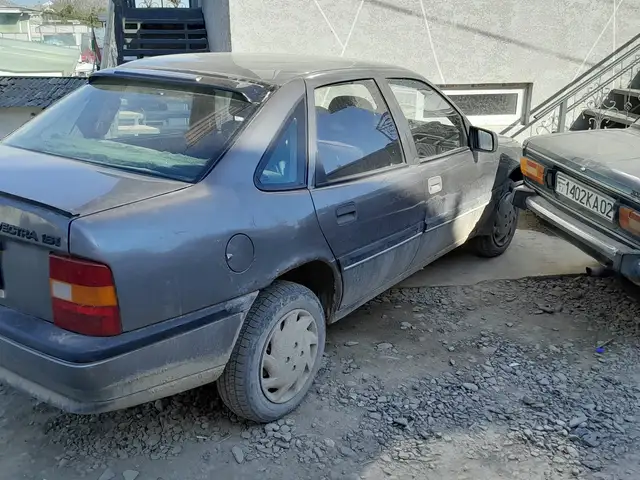 Opel Vectra A