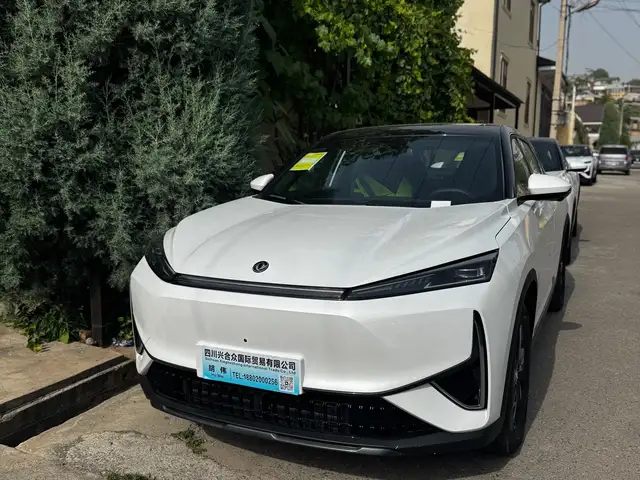 Dongfeng L7