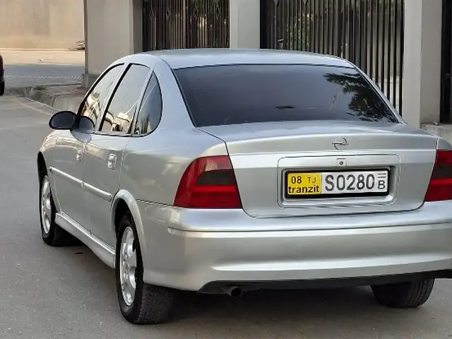 Opel Vectra B, 2002, Душанбе - 4