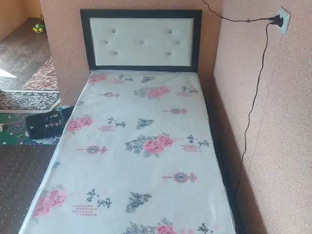 Кровать с матрасом, Душанбе