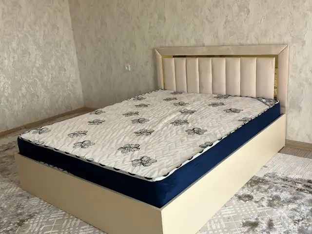Кровать двуспальная, Душанбе