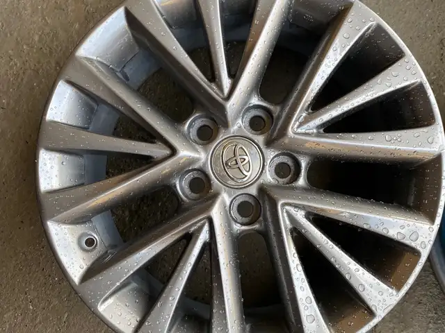 Диски R17 Camry 5, Худжанд