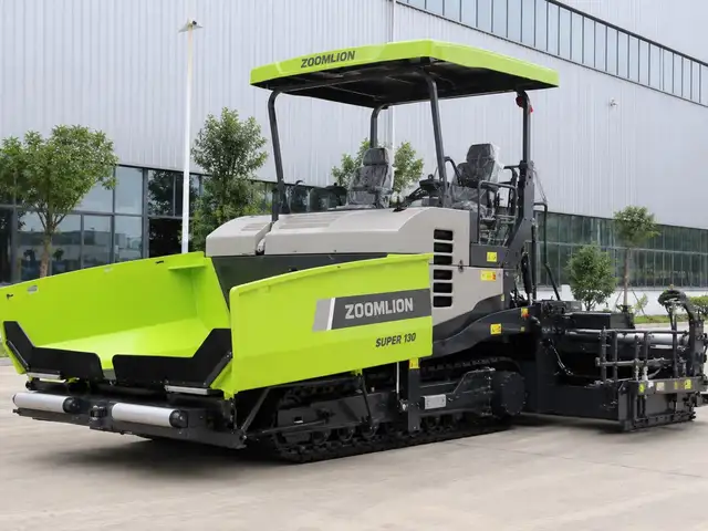 Гусеничный асфальтоукладчик Zoomlion SUPER 130, Душанбе