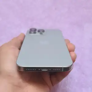 Apple iPhone 16 Pro Max, 256 gb, Natural Titanium, Душанбе