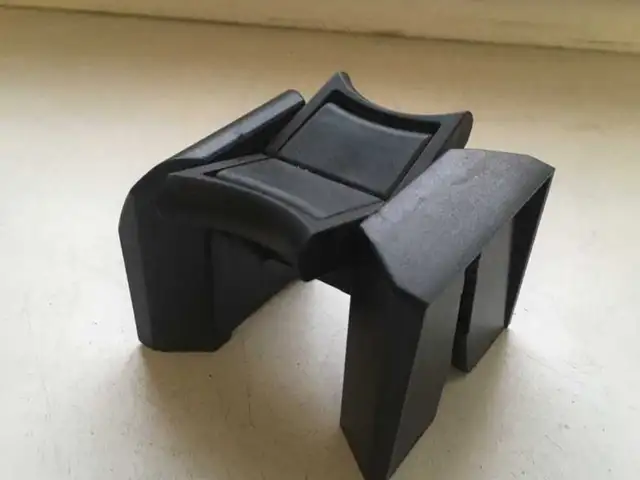 Подстаканник на Toyota Camry 2, Душанбе
