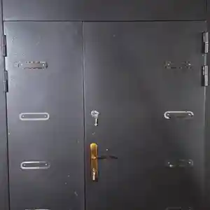 Дверь, Душанбе