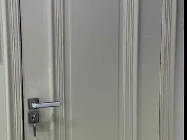 Дверь, Душанбе