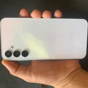 Samsung Galaxy A15, Дангара