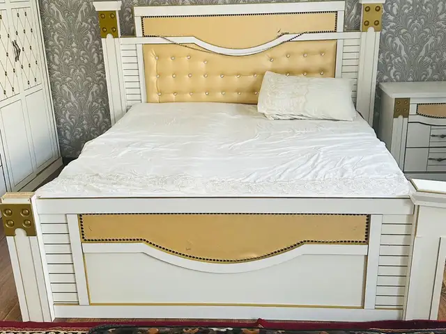 Спальный гарнитур, Душанбе