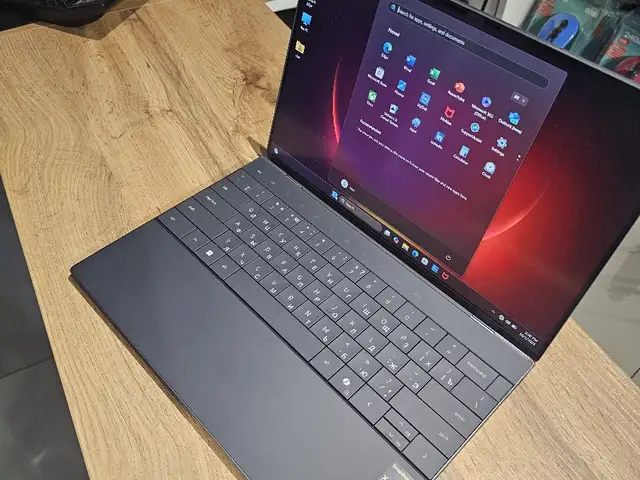 Ноутбук Dell XPS 13 9345 32GB 1TB, Душанбе - 3