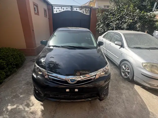 Toyota Fielder