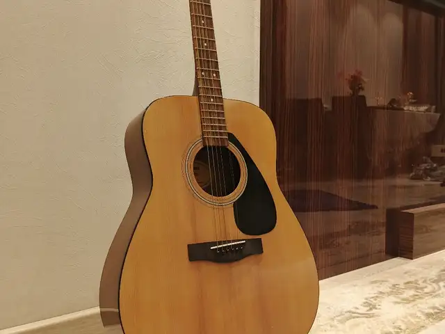 Гитара Yamaha F310, Душанбе