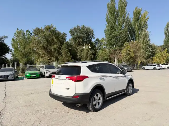 Toyota RAV 4, 2014, Душанбе - 5