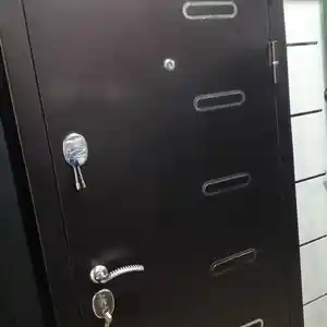 Дверь, Душанбе