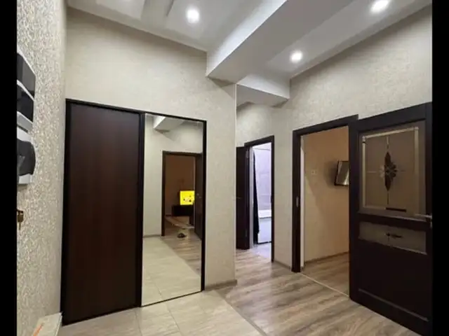 2-комн. квартира, 5 этаж, 74м², Шохмансур, Душанбе