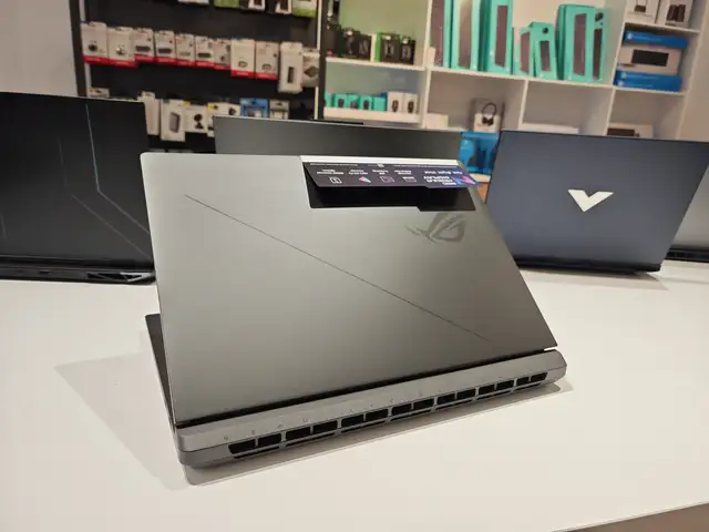 Ноутбук Asus ROG Strix Ultra 9 275HX 32/1TB RTX5060 8GB, Душанбе