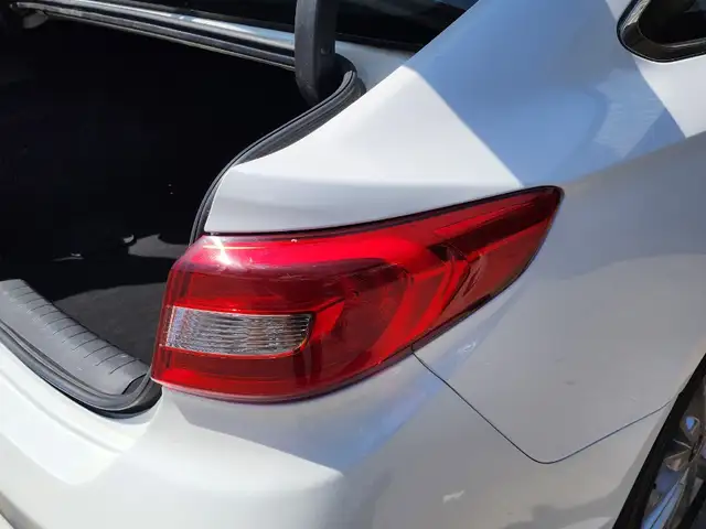 Фара задняя на Hyundai, Худжанд