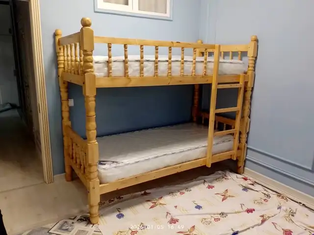 Двухъярусная кровать, Душанбе