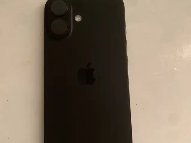 Apple iPhone 16, 128 gb, Black, Хуҷанд