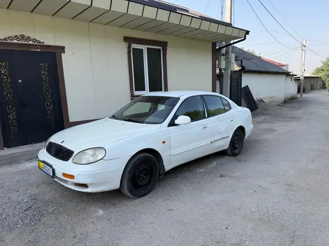 Daewoo Leganza