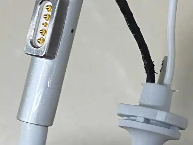Кабель зарядки для блока питания Macbook с разъемом Magsafe 2 45 Ватт длина 170, Душанбе