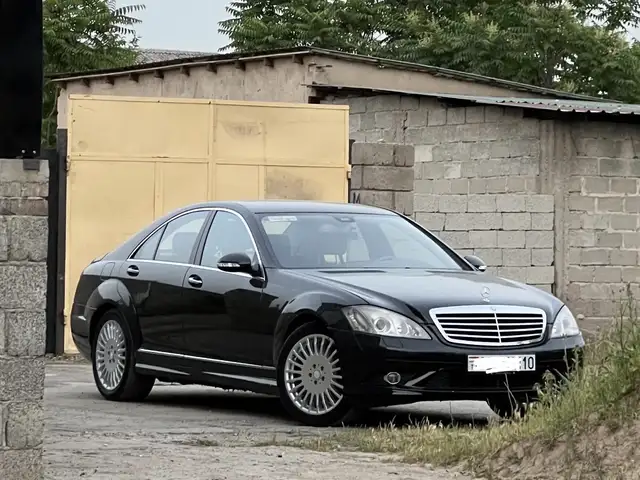Mercedes-Benz S class