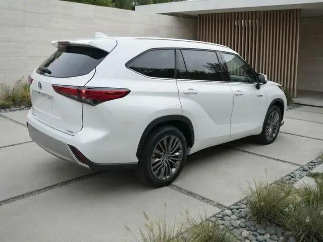 Toyota Highlander, 2022, Душанбе - 2