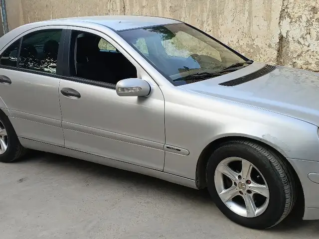 Mercedes-Benz W201