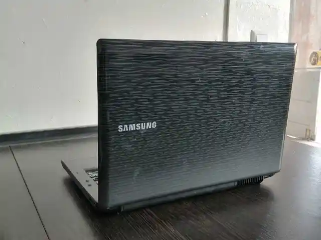Ноутбук Samsung R425 на запчасти, Хуҷанд