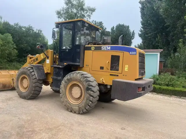 Колесный погрузчик Cat632, Душанбе
