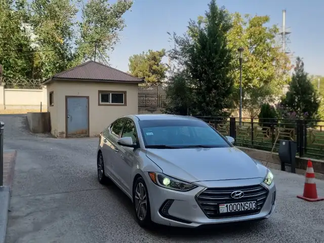 Hyundai Elantra, 2018, Душанбе - 4
