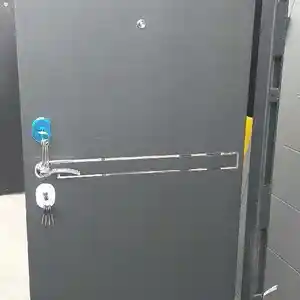 Дверь, Душанбе