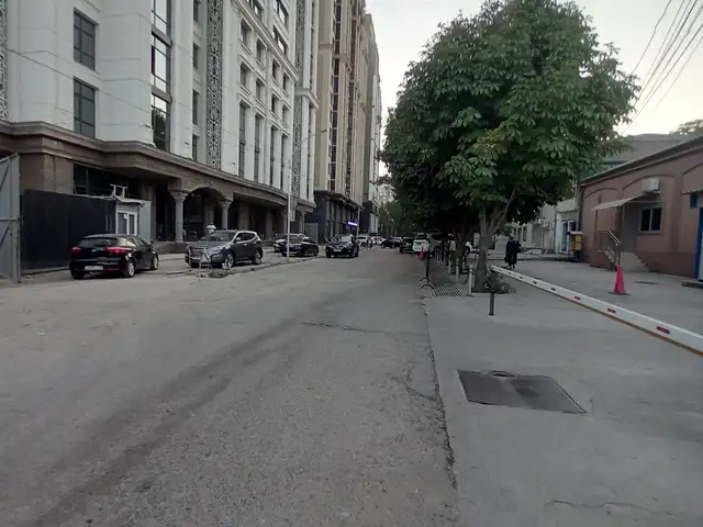 2-комн. квартира, 4 этаж, 62 м², Центр города возле парка А.Навои, Душанбе - 15