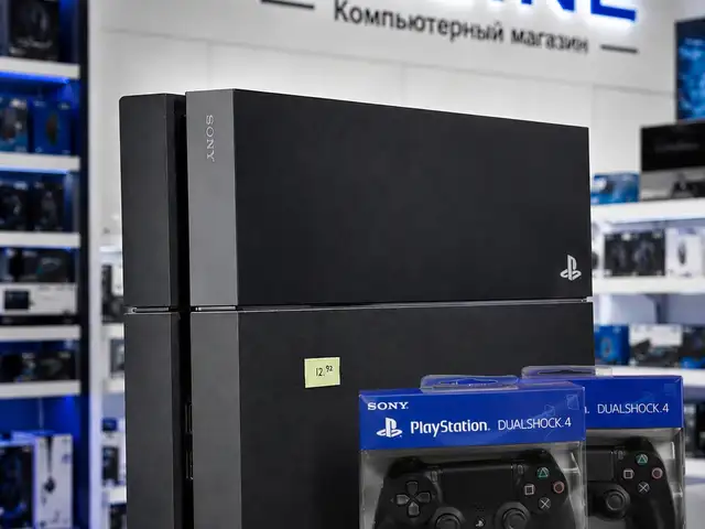 Игровая приставка Playstation 4 Fat прошитый, Душанбе