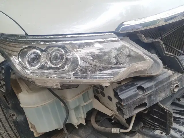 Правая фара от Toyota Camry 5 Exclusive, Душанбе