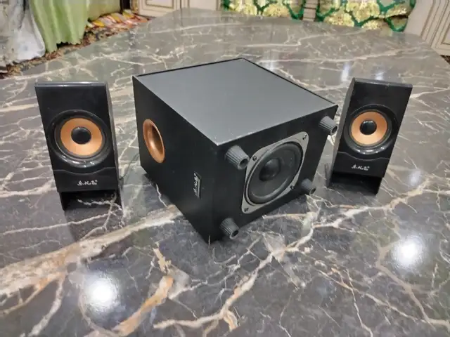 Колонка, Хуҷанд