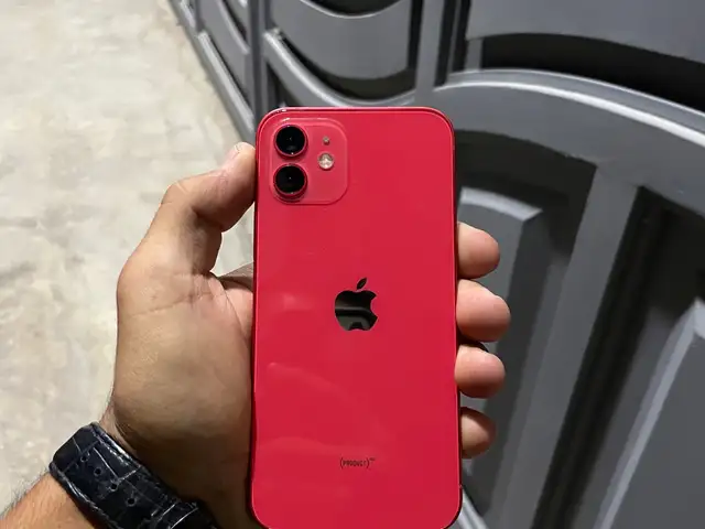 Apple iPhone 12, 128 gb, Product Red, Худжанд