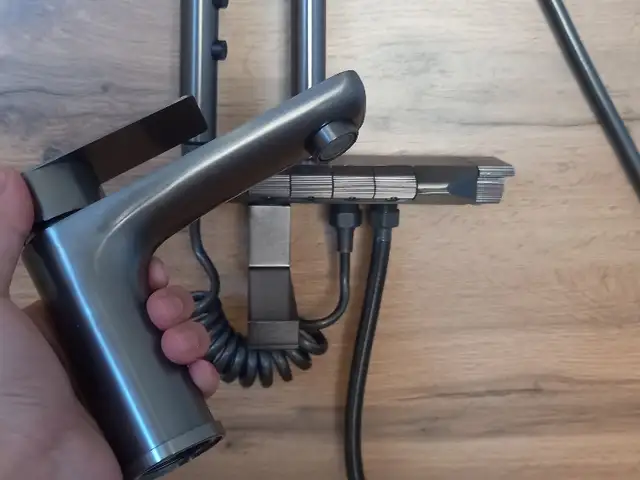 Стойка для душа, Душанбе