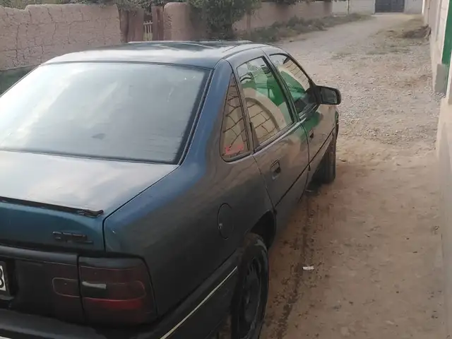 Opel Vectra A