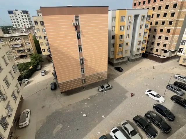 2-комн. квартира, 6 этаж, 65 м², Дустии Халкхо ( Дружба Народ), Бохтар (Курғон-Теппа)