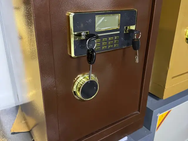 Сейф, Душанбе